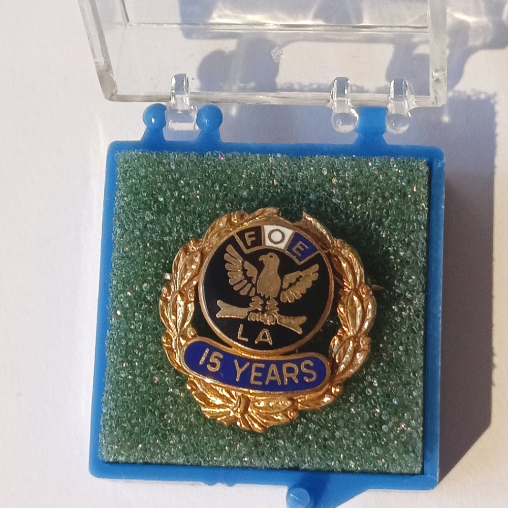 FOE fraternal order of eagles LA 15 years pin